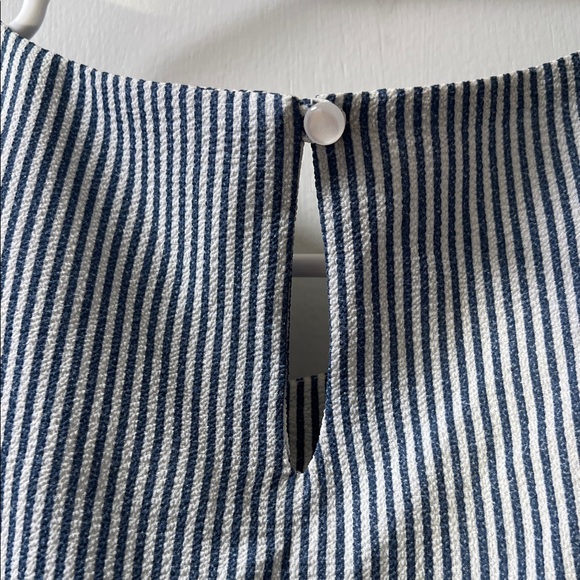 Monteau Striped Ruffle Sleeve Top - Picture 5 of 6